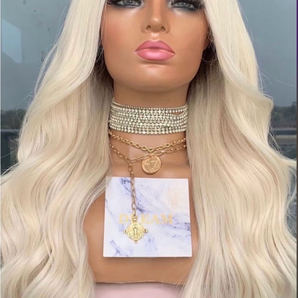 Luxurious Platinum Blonde Wave Wig